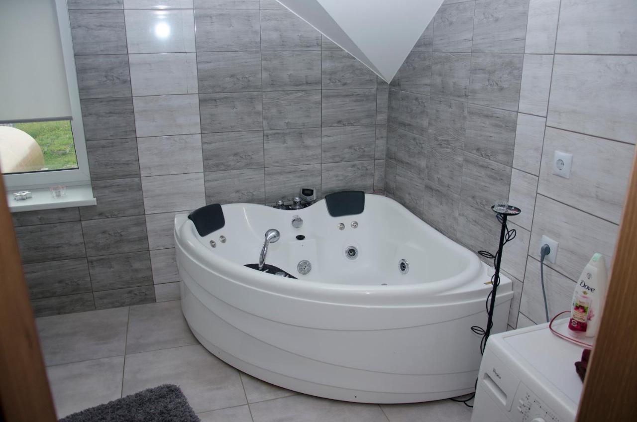 Apartamentai Su Dziakuzi Klaipeda Ngoại thất bức ảnh